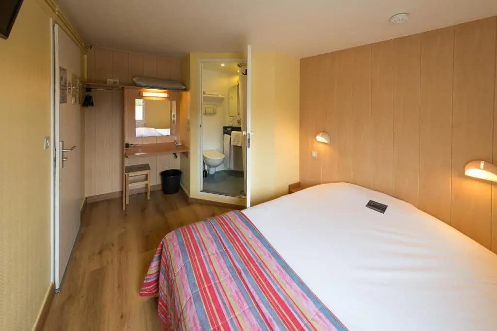 Fasthotel Annecy - Photo 4