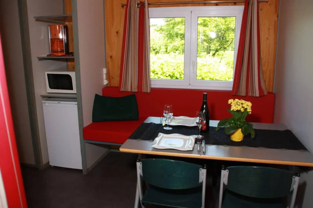 Camping les Portes du Beaujolais - Photo 5