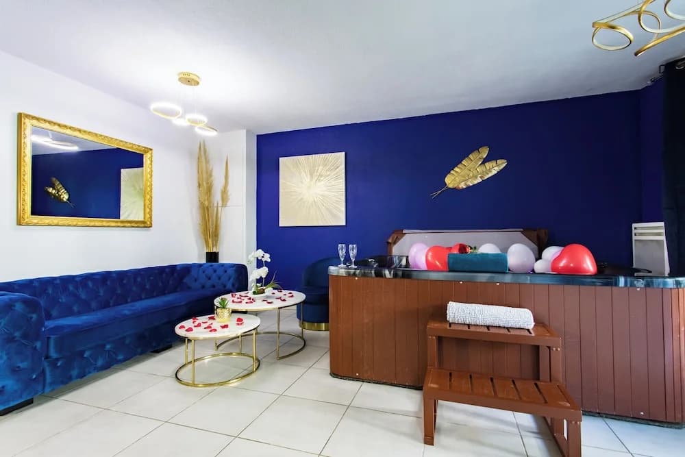 Suite jacuzzi - Photo 4