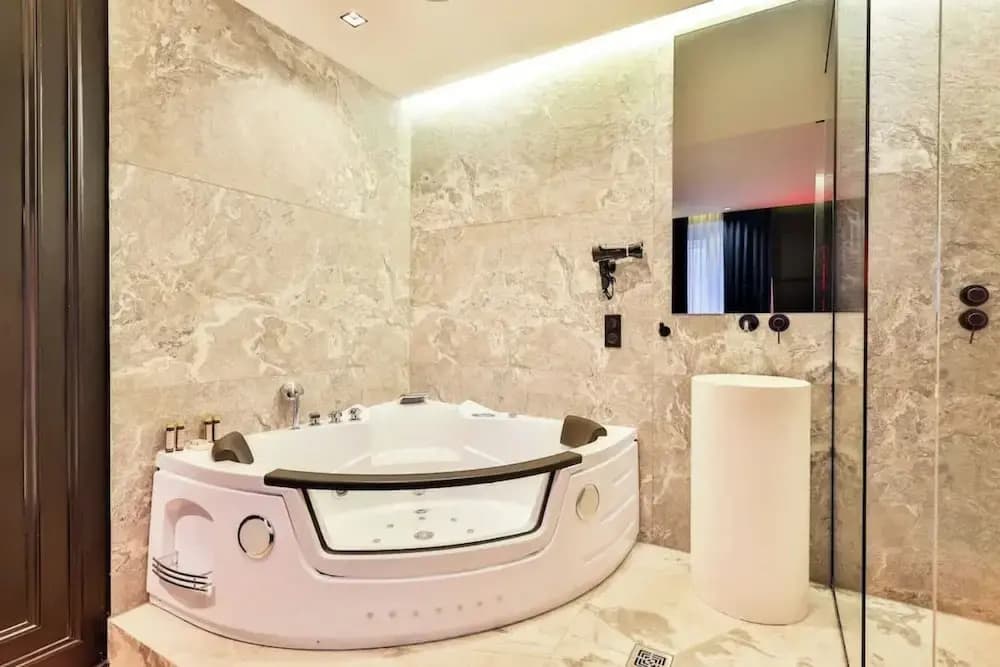 Wonderful Suite With AC Le Marais Beaubourg - Photo 3