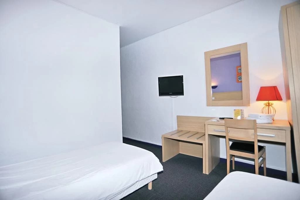 Hotel Raphael Prado - Photo 5
