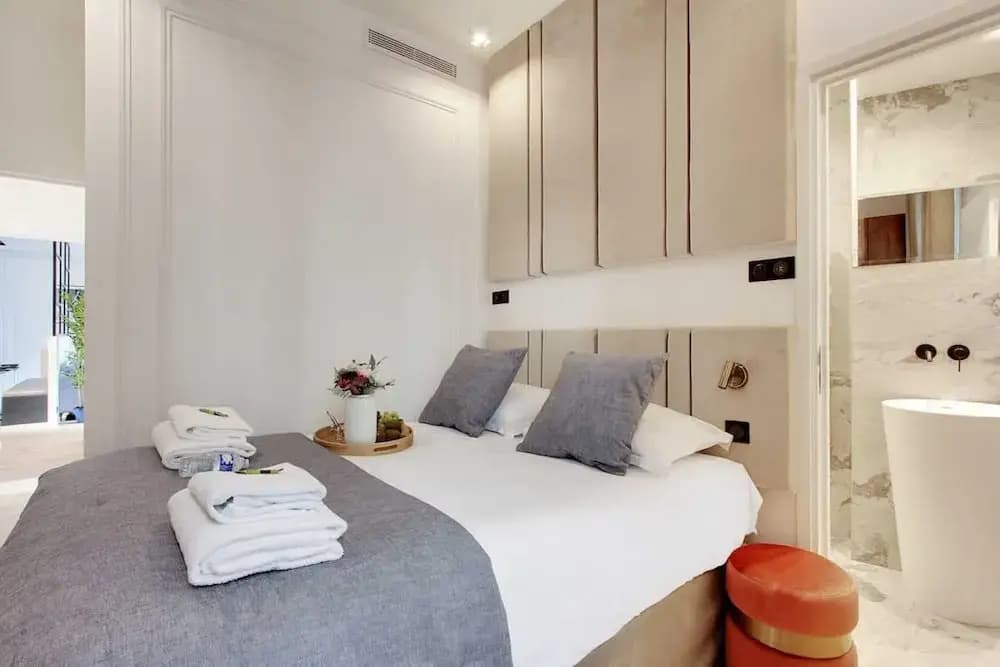 Superb Apartment With AC - Center of Paris - Photo 1
