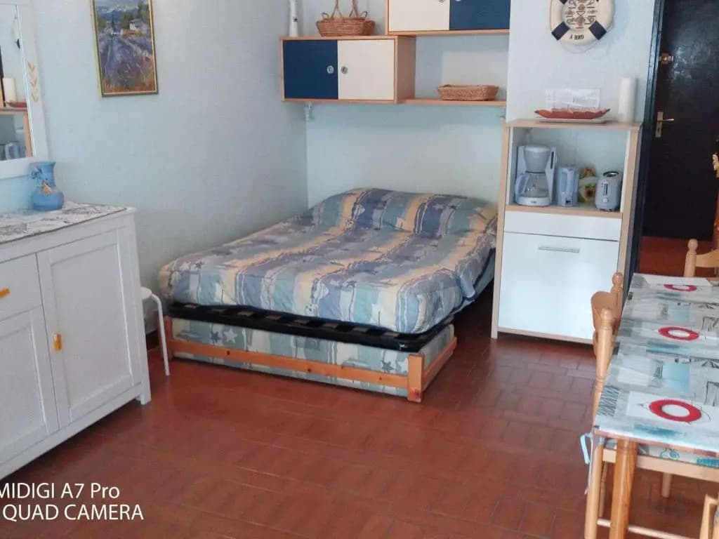 Appartement Port Camargue, 1 pièce, 4 personnes - FR-1-250-196 - Photo 2