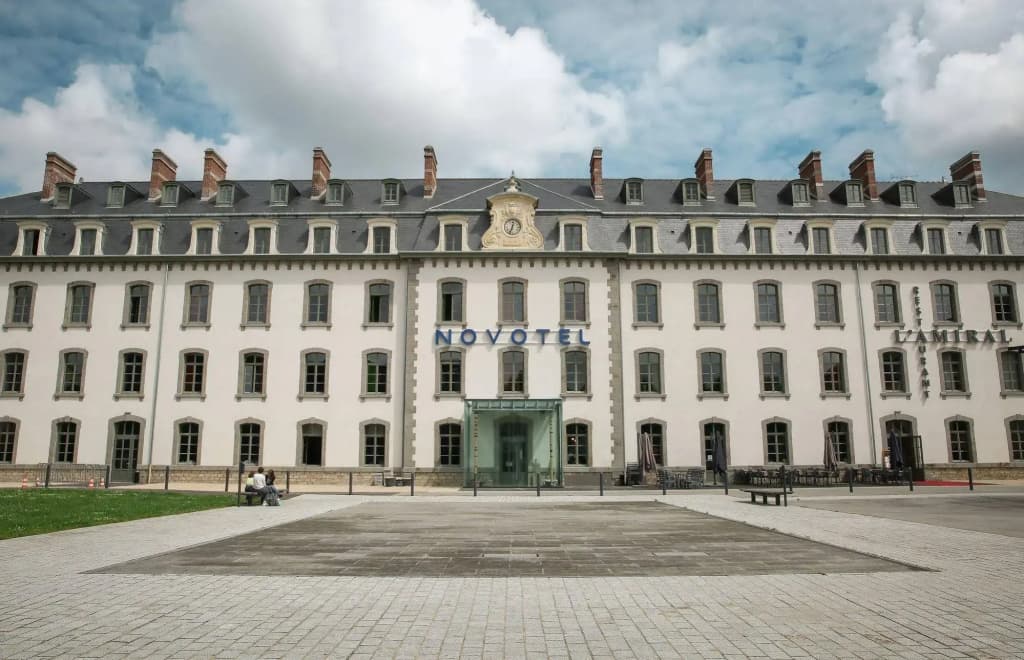 Novotel Saint-Brieuc Centre Gare - Photo 1