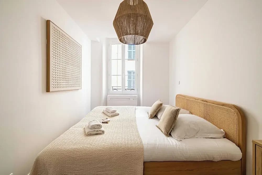 Beautiful T2 in the Heart of Suquet - 5min Beach - Photo 3