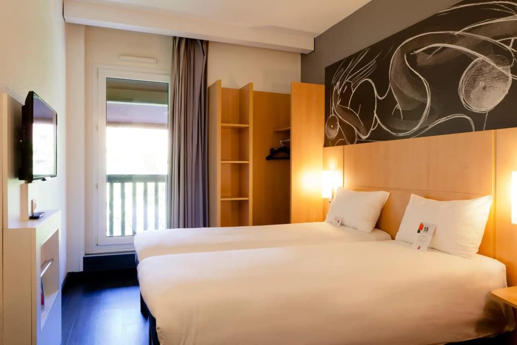 Hôtel ibis Annecy Centre Vieille Ville - Miniature 8