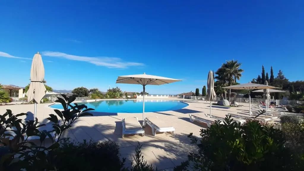 Appartement domaine du Golf de Roquebrune Resort - Résidence Le Saint Andrews - Miniature 7