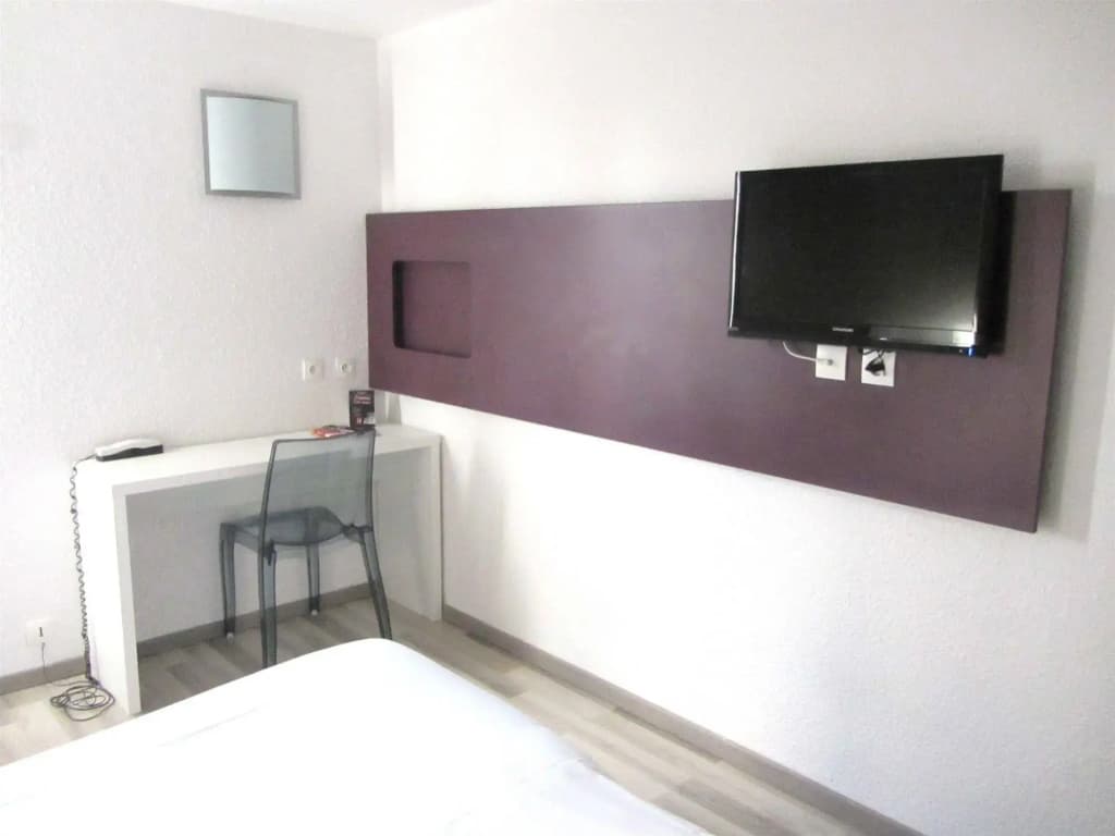 The Originals City, Hotel Mulhouse, Ile Napoleon - Photo 3