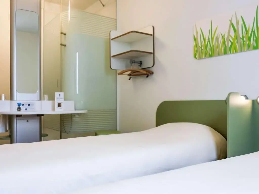 Ibis Budget Castelnaudary - Photo 5