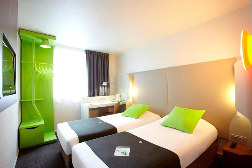 Campanile Hotel Lille Euralille - Photo 2
