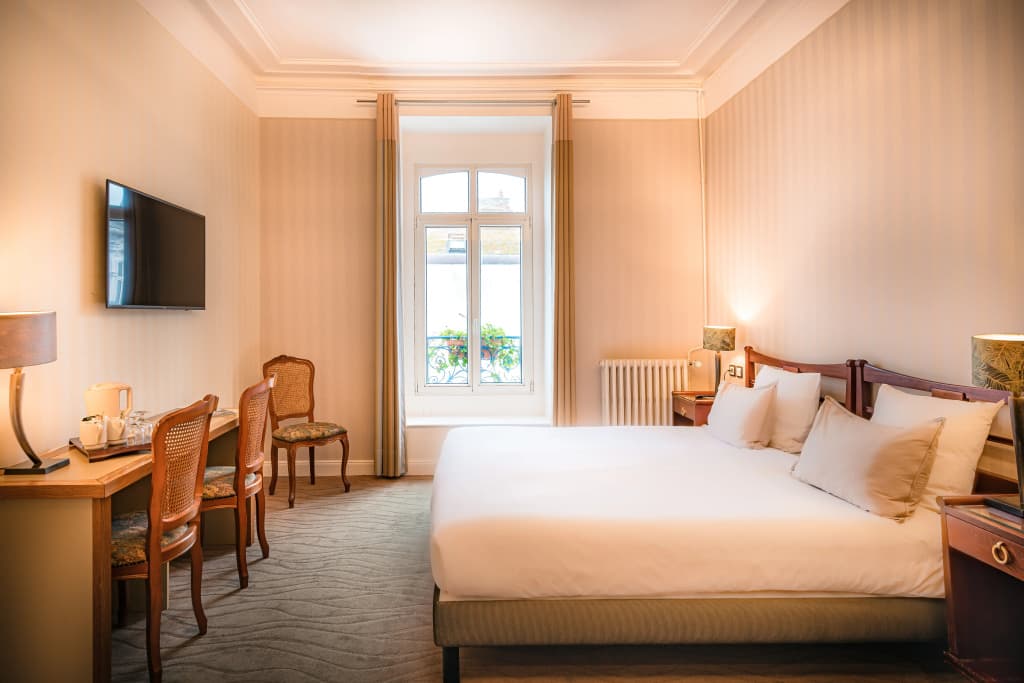 Hôtel France et Chateaubriand - Photo 4