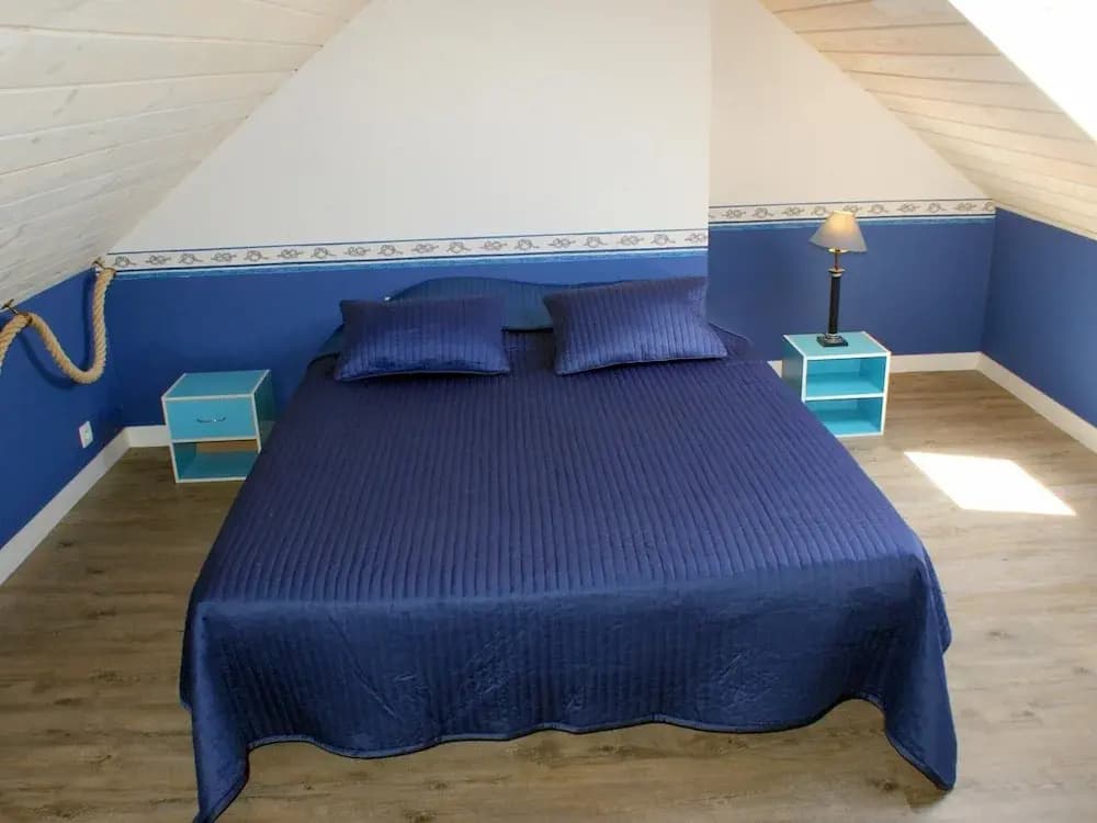 Holiday Home in Plouarzel Near Sandy Cove - Photo 3