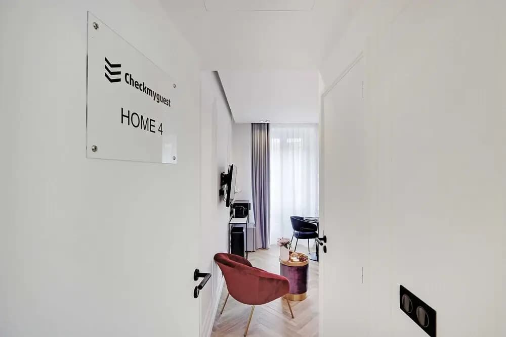 Charming Private Room - 2P - Les Halles - Miniature 6