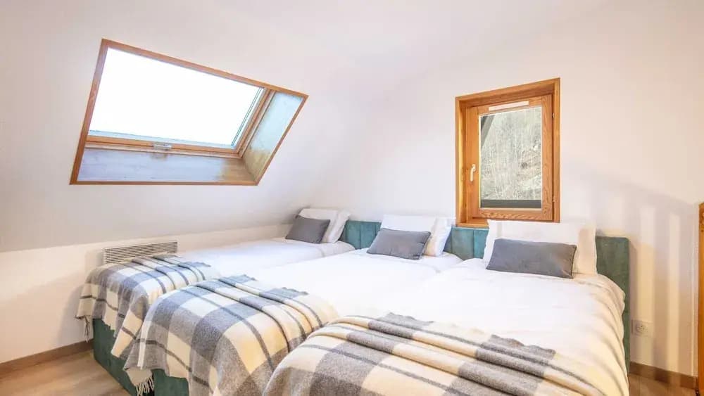 Apartment for 6 in Modane - Photo 3