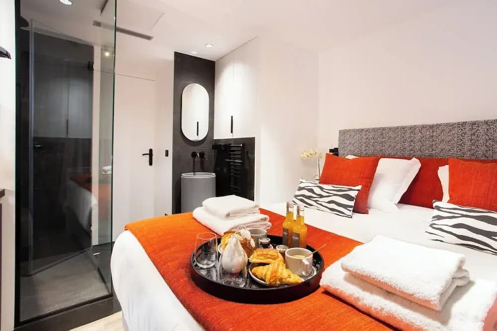 Chic Apartment - 2br/6p - Pantheon - Photo 5