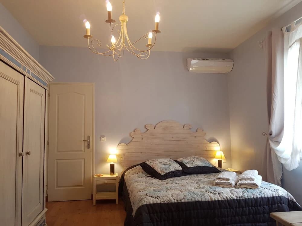 A L'ombre Du Clocher - Photo 5