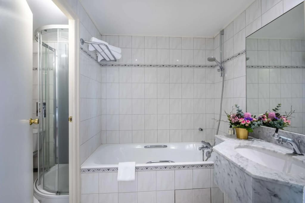 Best Western Grand Hotel De Bordeaux - Miniature 7