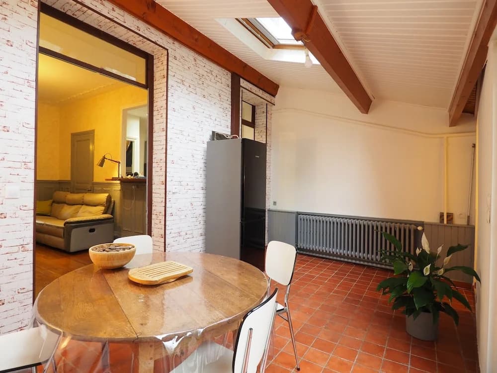 Elegant Bourgeoise Style House - Photo 2