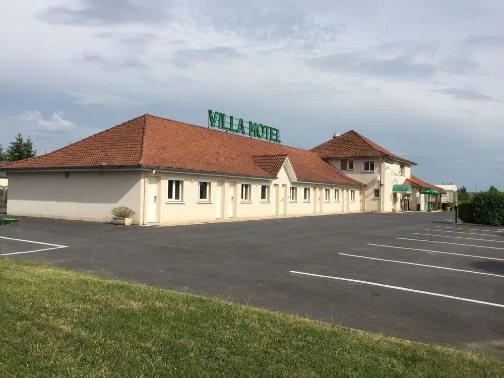 Villa Motel - Photo 1