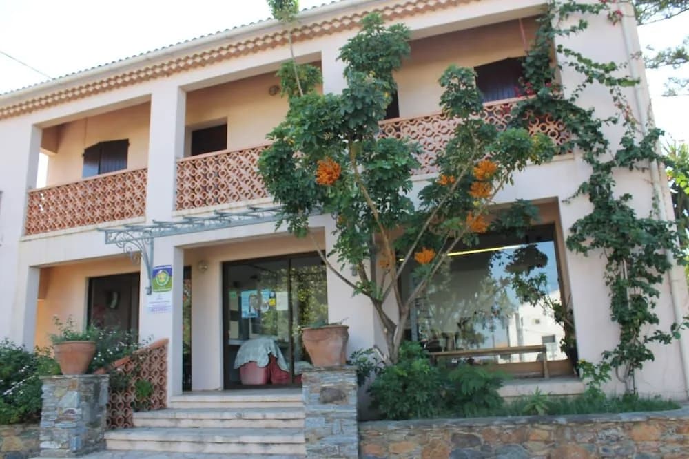 Chambres d'hôtes Le Clos des Oliviers - Photo 1