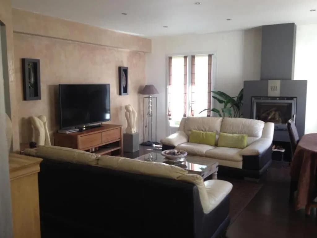 Bel et Grand appartement entre Mer et Montagne - Photo 1