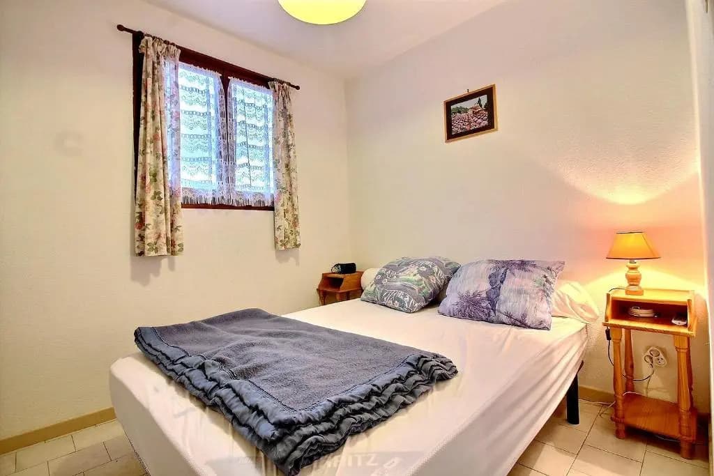 Pavillon indépendant pour 6 personnes dans une résidence sécurisée avec piscine - Photo 2