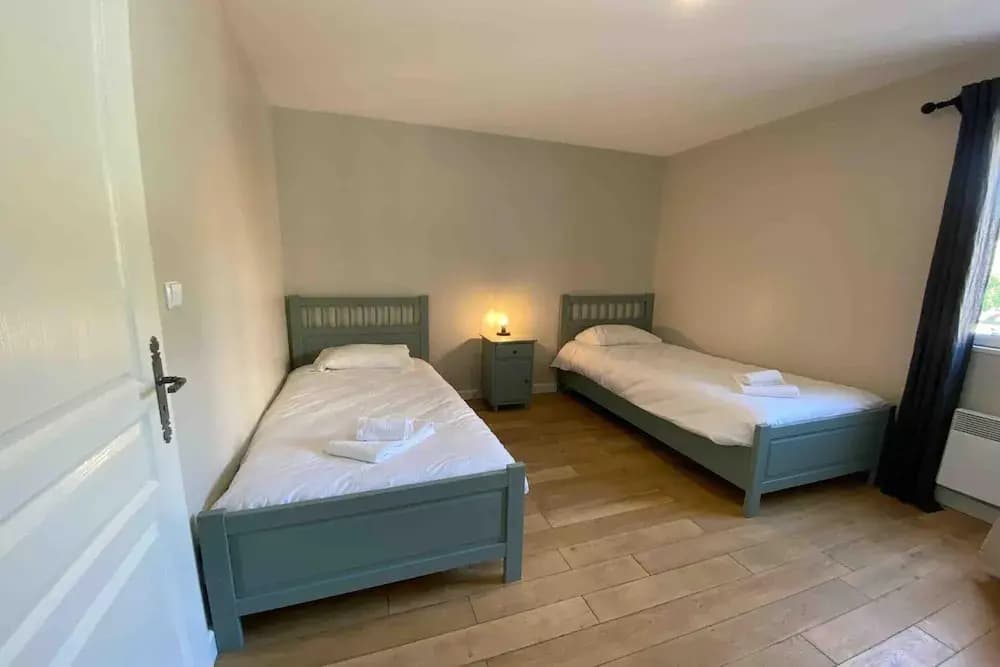 Villa With Pool in Dordogne Countryside - Photo 5