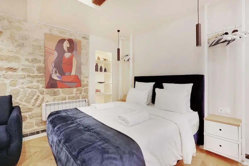 Elegant 4P Studio in the Heart of Montmartre - Paris - Photo 3