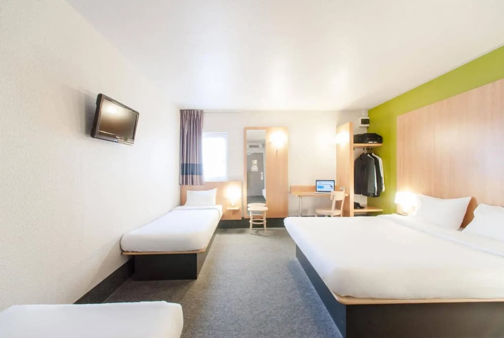 B&B HOTEL Narbonne (1) - Miniature 7