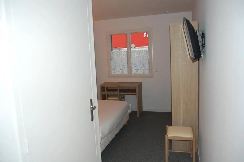 Fasthotel Laval - Photo 5