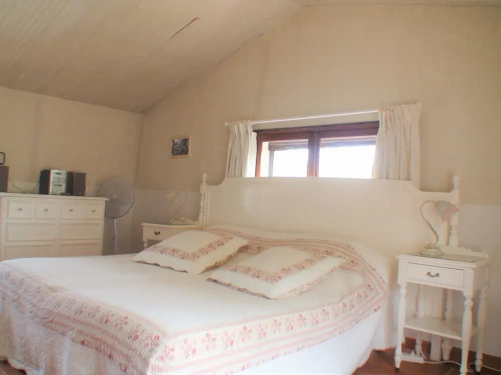B&B With Charm - Quiet With Kitchen & sw Pool - Photo 4