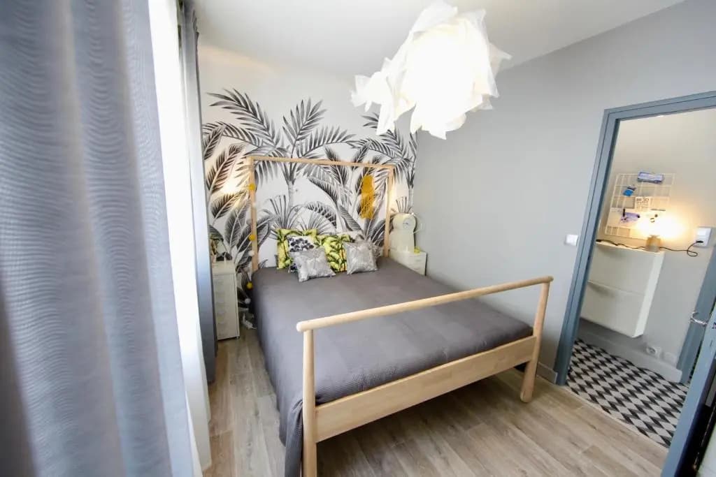 HomeBuddy' - Le cocon coloré - centre ville - 50m de la gare - Photo 1