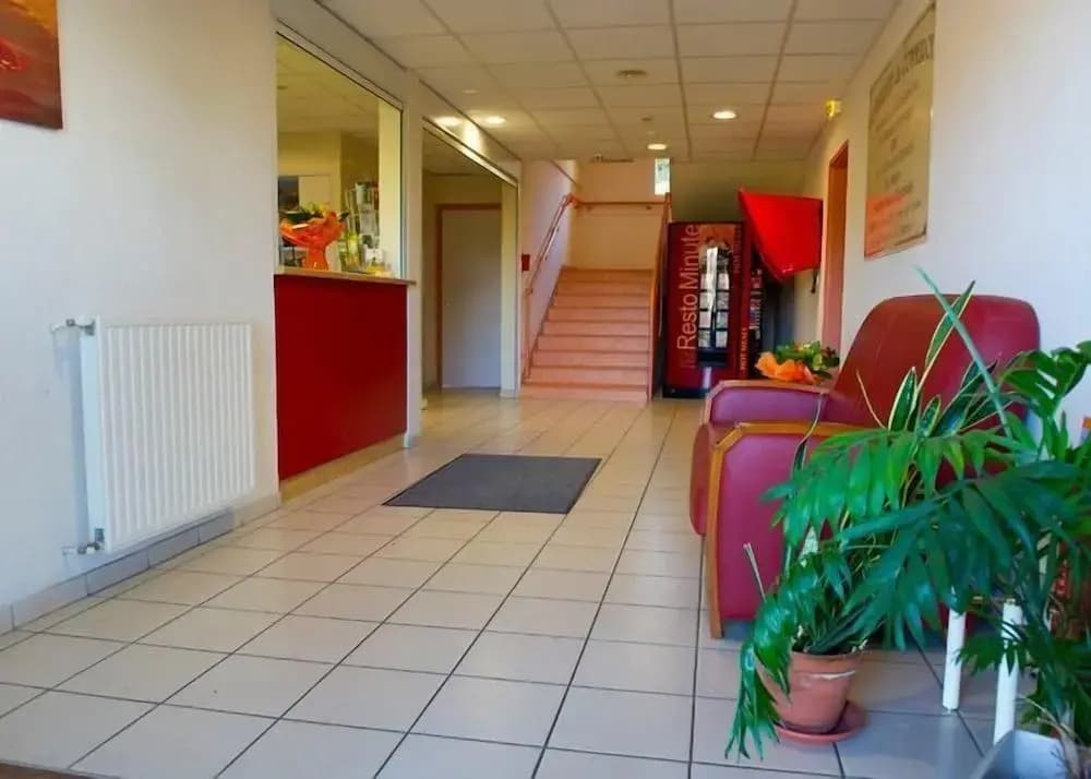 Sev'Hotel - Photo 2