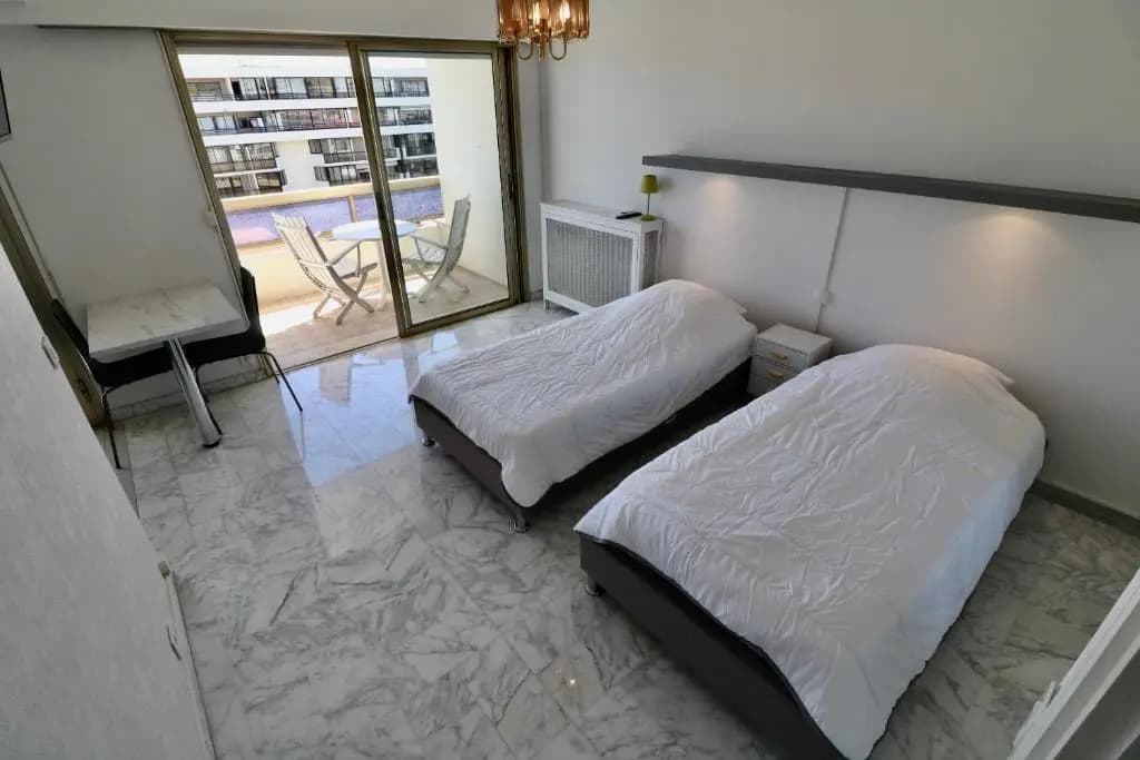 2 bedroom & studio Palais Royal 2 mins from Croisette and Carlton - Miniature 7