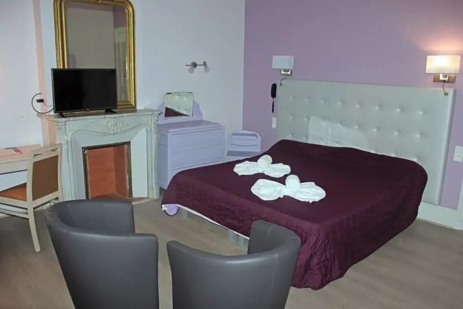 Hotel Restaurant Martinez - Miniature 7