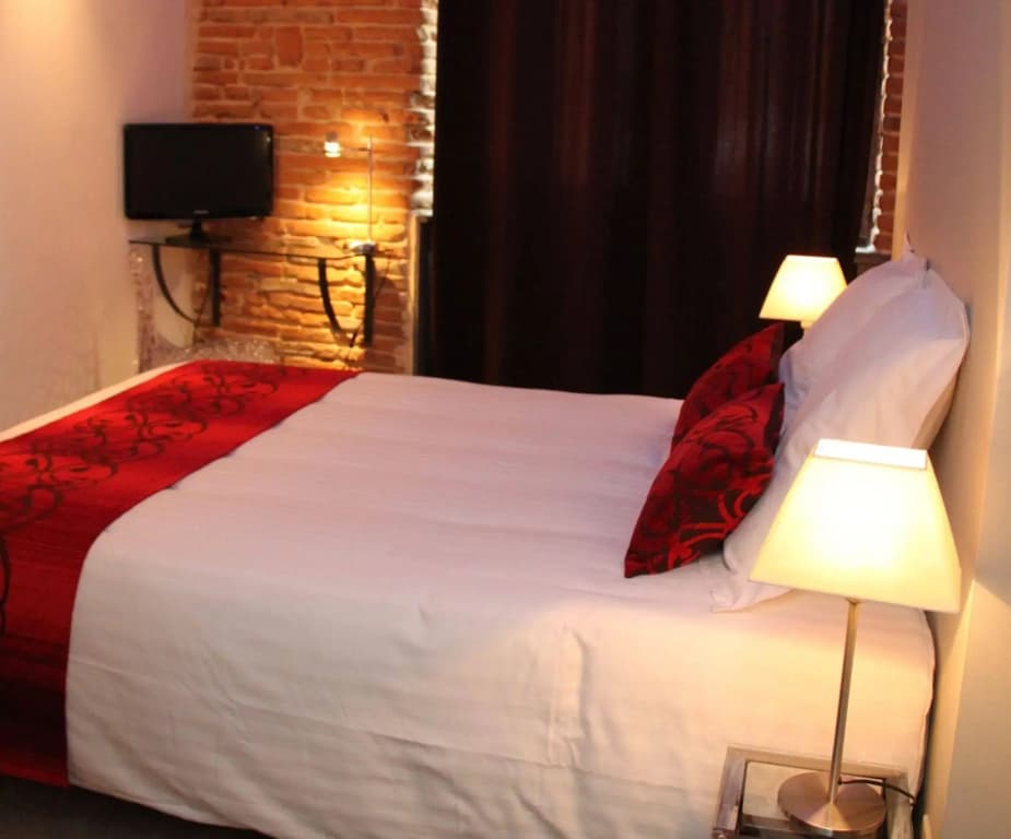 Hôtel des Arts - Photo 1