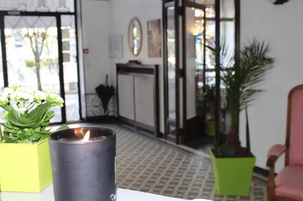 Enzo Hotels Contrexéville - Photo 2