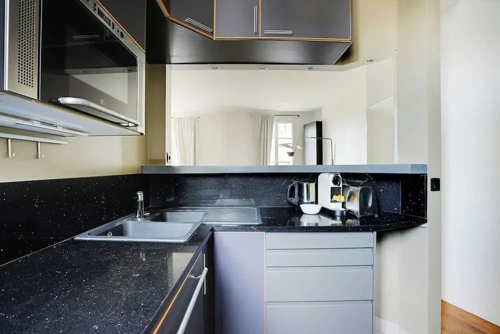 Comfortable Apartment-1br/4p-place du Trocadero - Miniature 8
