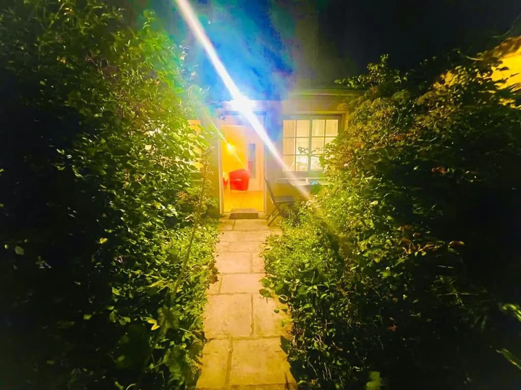 La petite Maison dans la Croix Rousse - Photo 2