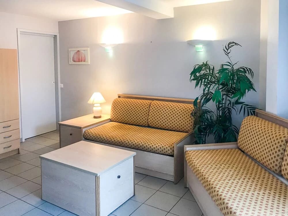 Appartement avec une piscine et vue sur mer - Photo 4