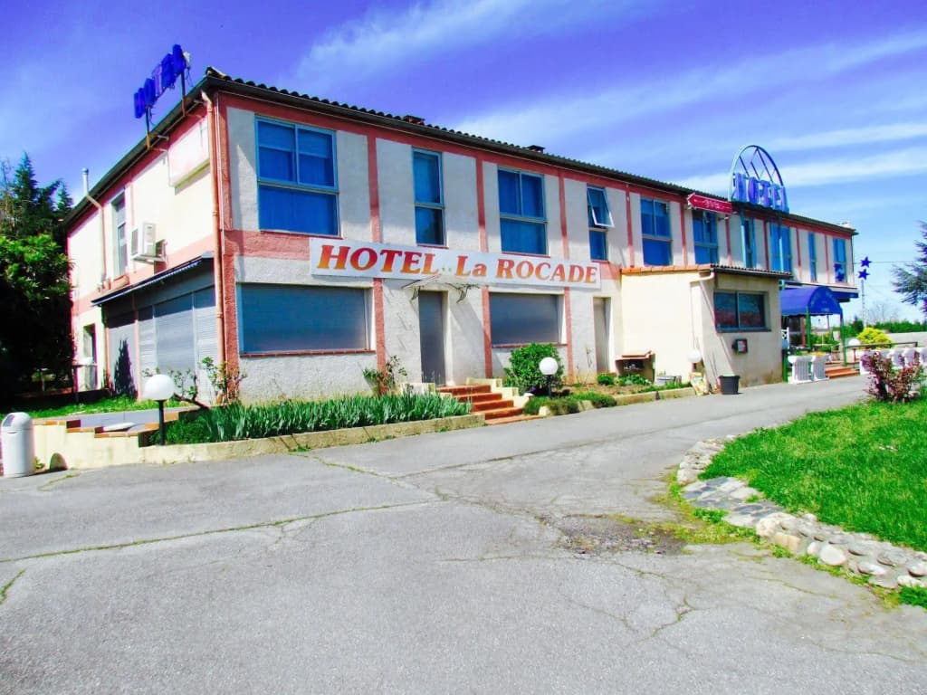 Hôtel Rocade - Photo 1