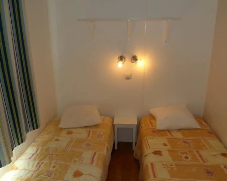 Camping des Rives des Corbieres - Photo 2