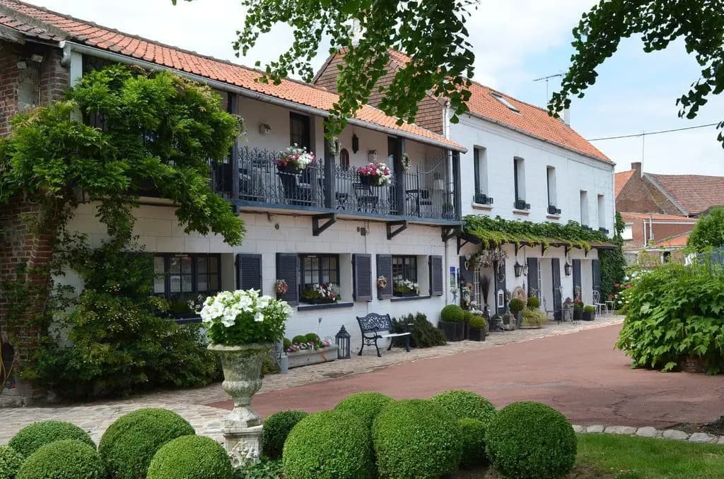 Chambres d'Hôtes - Le Domaine de la Frênaie - Photo 1