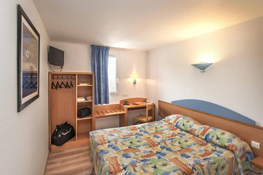 Brit Hotel Essentiel Millau - Photo 5