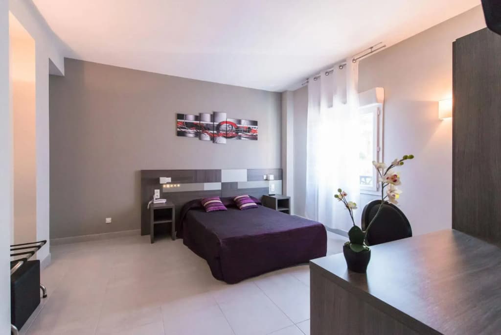 Hôtel Holidays & Work - Photo 2