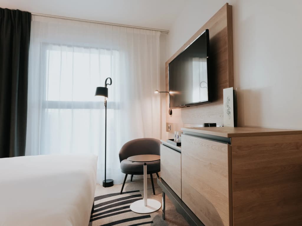 Novotel Angers Centre Gare - Miniature 7