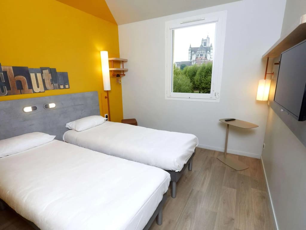 Ibis Budget Auxerre Centre - Photo 2