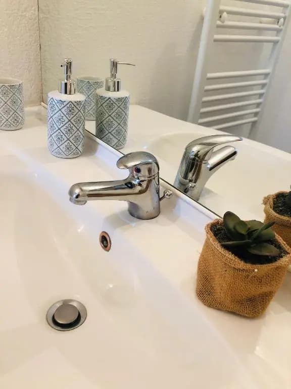 Superbe appartement 3 étoiles Ajaccio début Sanguinaires - Miniature 7