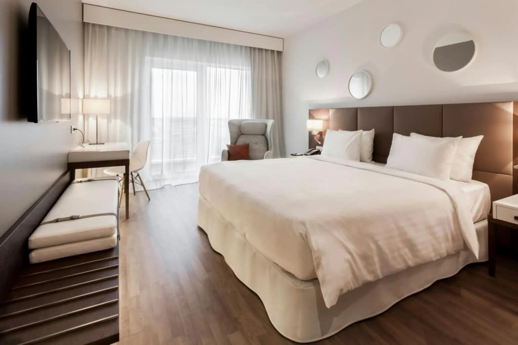 AC Hotel Paris Le Bourget Airport by Marriott - Photo 4