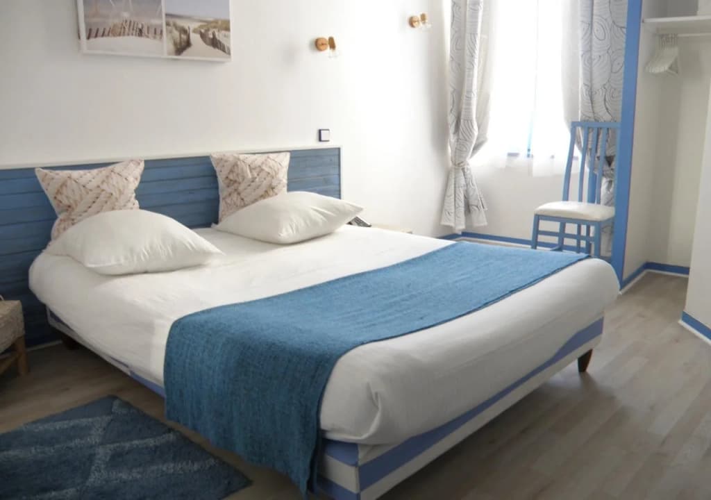 Aquitain Hotel - Miniature 6